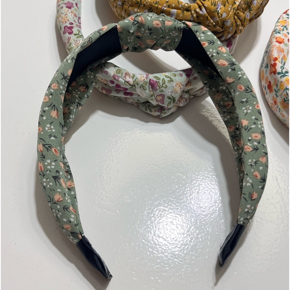 Knotted Headband | GREEN FLORAL | One Piece! NEW!! - Picture 6 of 6